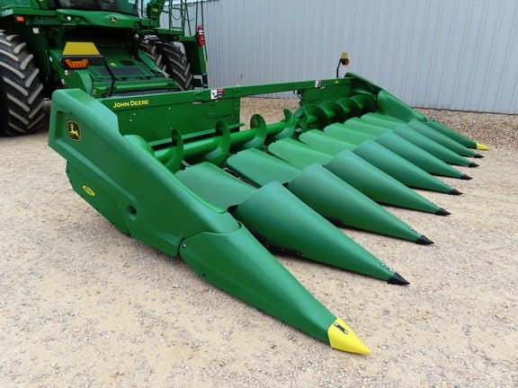 2021 John Deere C8R Equipment Image0
