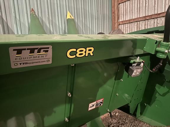 Image of John Deere C8R equipment image 2