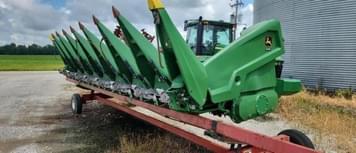 Main image John Deere C8R