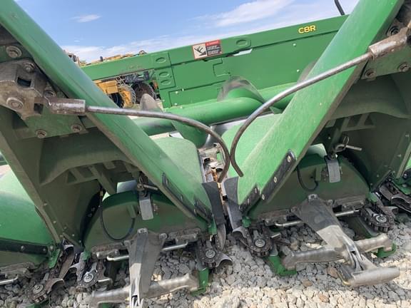 Image of John Deere C8R equipment image 4