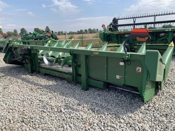Image of John Deere C8R equipment image 2