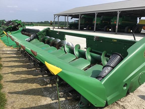 Image of John Deere C8R Primary image