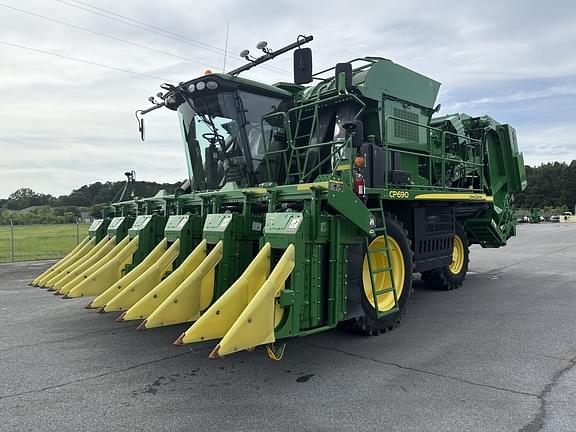 Image of John Deere CP690 equipment image 1