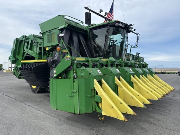 2021 John Deere CP690 Equipment Image0