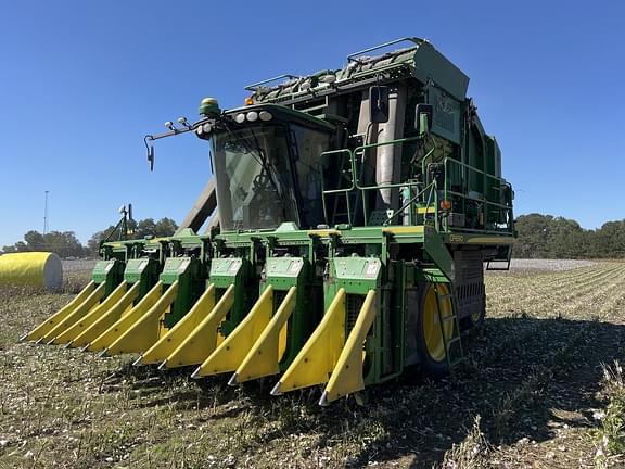 Image of John Deere CP690 equipment image 1