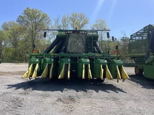 2021 John Deere CP690 Image