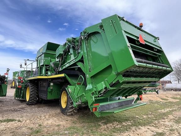 Image of John Deere CP690 equipment image 3