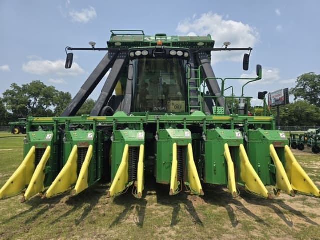 Image of John Deere CP690 equipment image 1