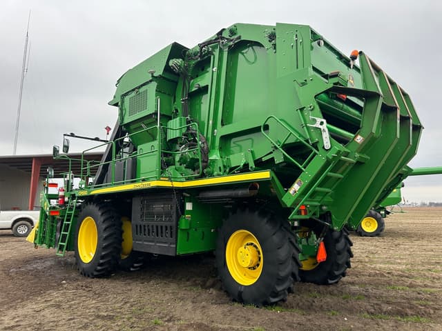 Image of John Deere CP690 equipment image 3