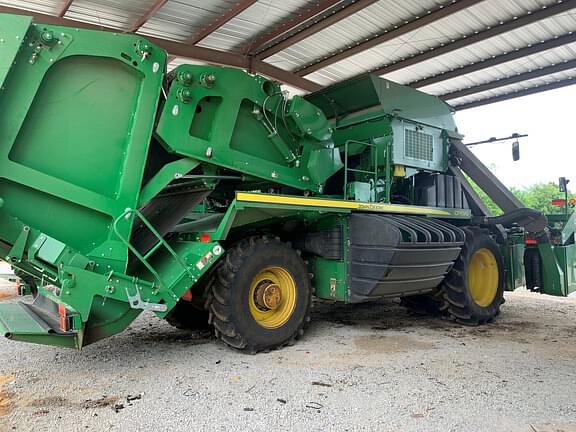 Image of John Deere CP690 equipment image 1