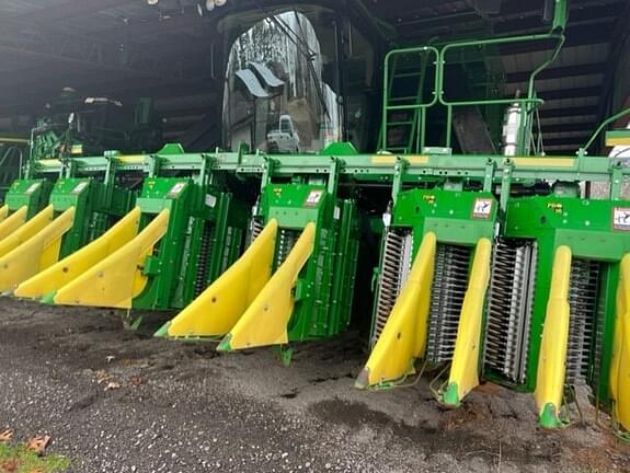 Main image John Deere CP690 3
