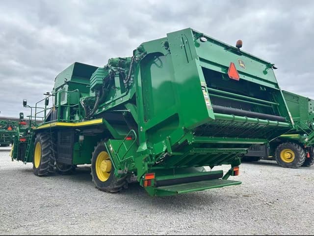 Image of John Deere CP690 equipment image 3
