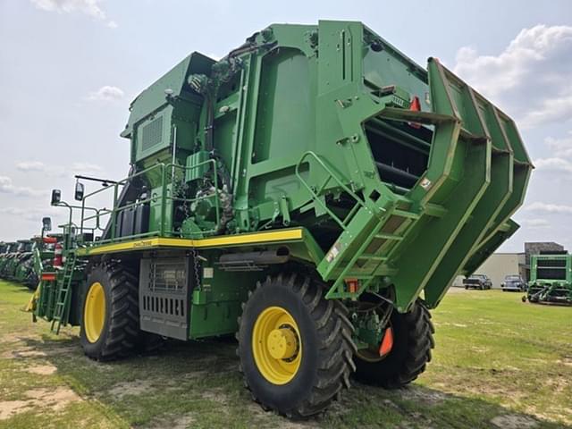 Image of John Deere CP690 equipment image 4