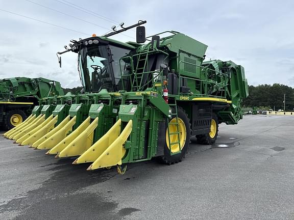 Image of John Deere CP690 equipment image 2