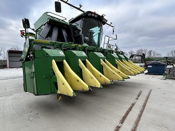 Image of John Deere CP690 equipment image 1