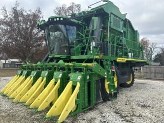 Main image John Deere CP770