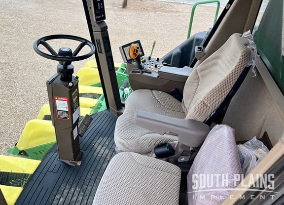 Image of John Deere CS690 equipment image 4