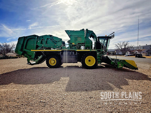 Image of John Deere CS690 equipment image 1