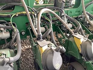 Main image John Deere DB60 11