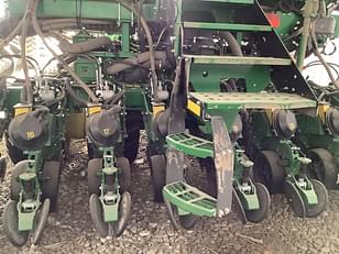 Main image John Deere DB60 18