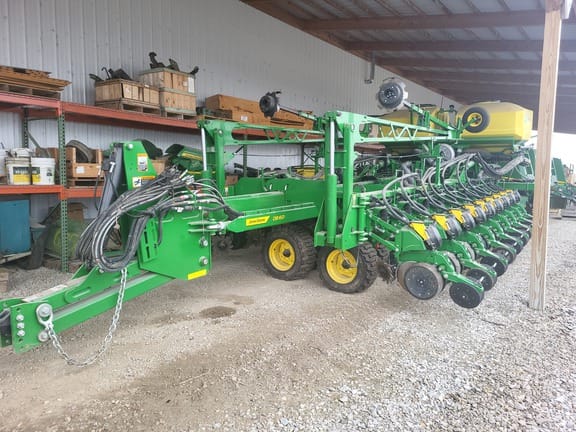 2022 John Deere DB60 Equipment Image0