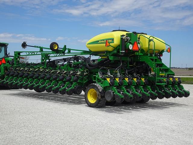 Image of John Deere DB60 equipment image 4