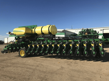 Main image John Deere DB60