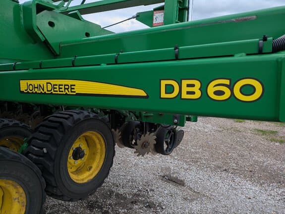 Image of John Deere DB60 equipment image 3