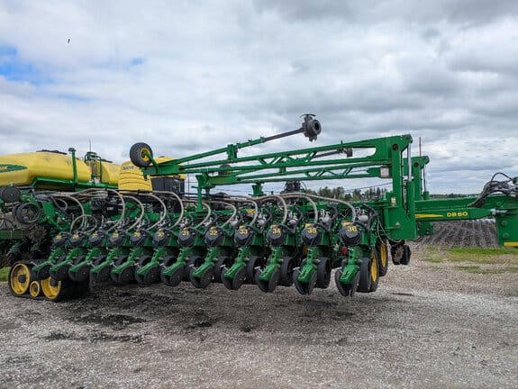 2021 John Deere DB60 Equipment Image0