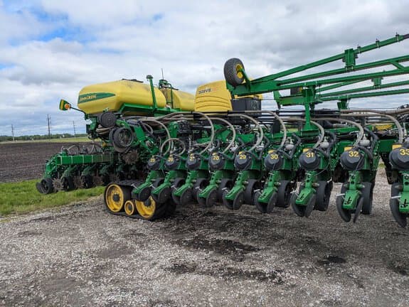 Image of John Deere DB60 equipment image 1