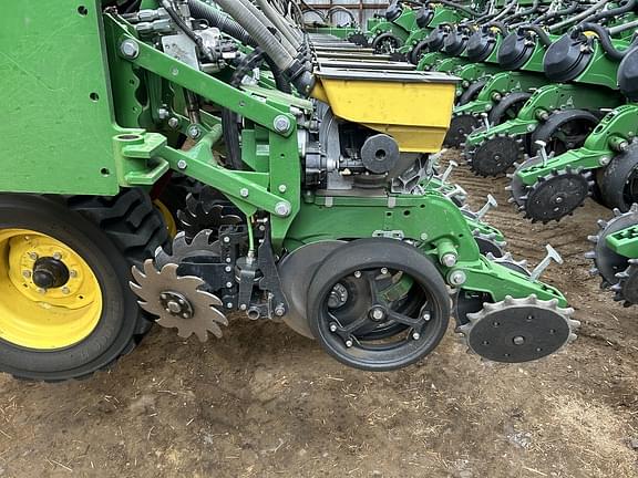 Image of John Deere DB60 equipment image 4