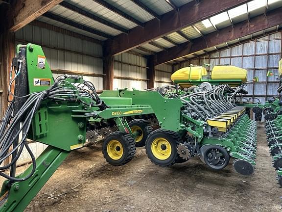 Image of John Deere DB60 Primary image