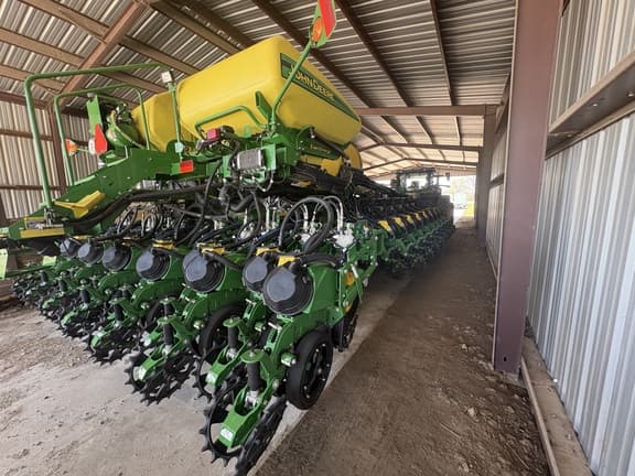 Image of John Deere DB60 equipment image 3