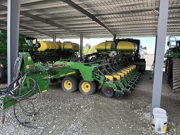 Image of John Deere DB60 Primary image