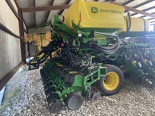 Main image John Deere DB60 13