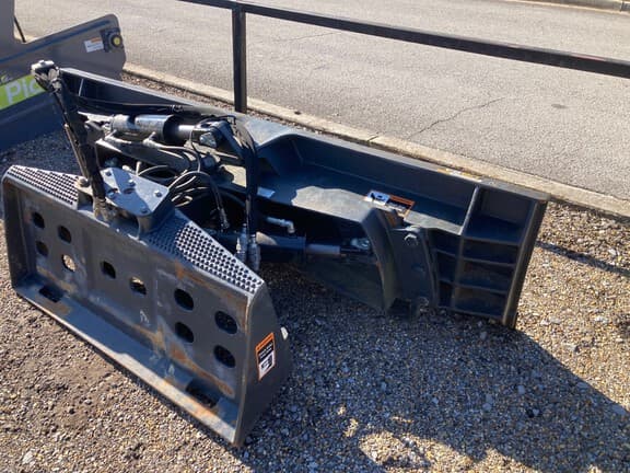 Image of John Deere Worksite Pro DB84 Image 1