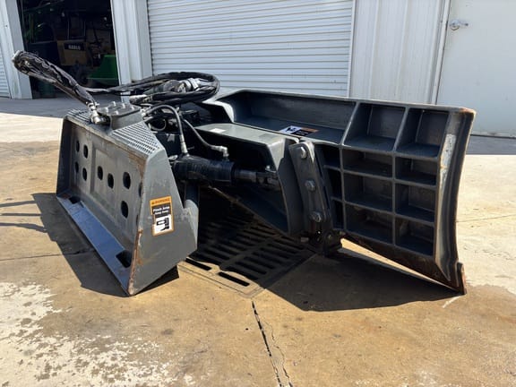 2021 John Deere DB96 Equipment Image0