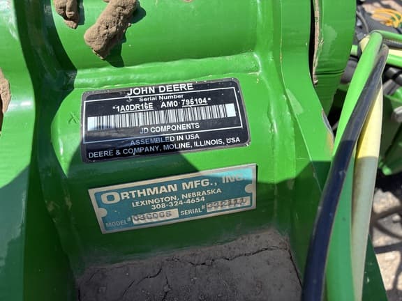 Image of John Deere DR16X equipment image 2