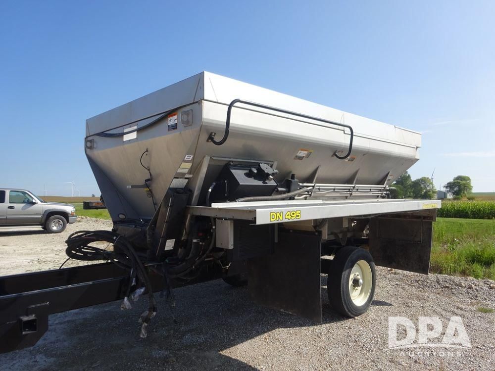 2021 John Deere DN495 Equipment Image0