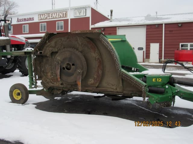 Image of John Deere E12 equipment image 4