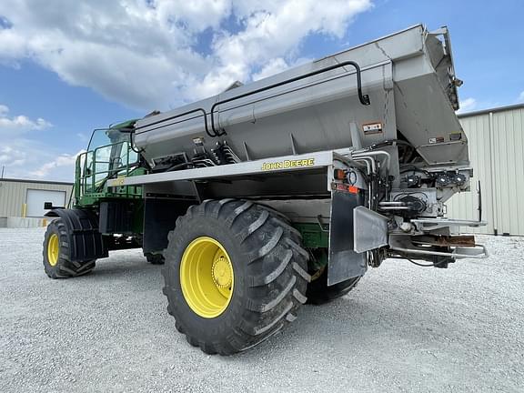 Image of John Deere F4365 equipment image 4