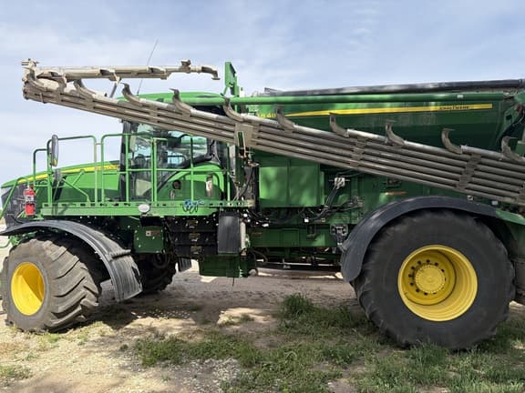 Image of John Deere F4365 equipment image 3