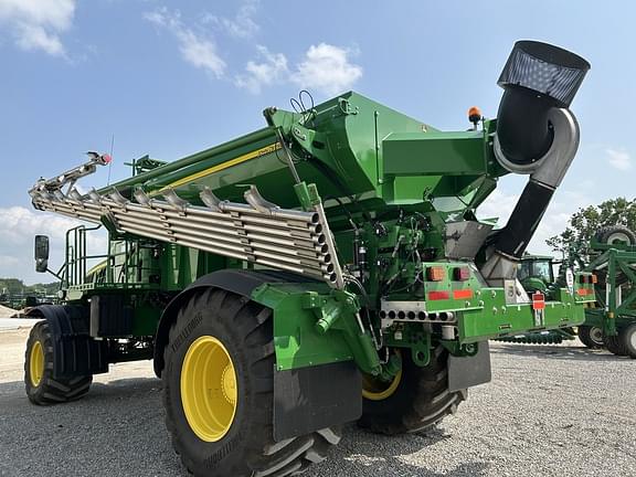 Image of John Deere F4365 equipment image 1