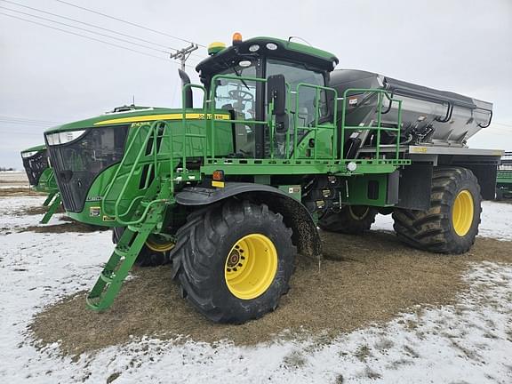 Image of John Deere F4365 equipment image 2