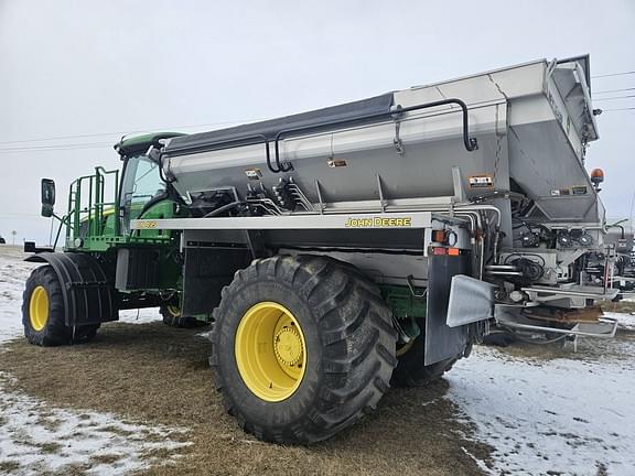 Image of John Deere F4365 equipment image 3