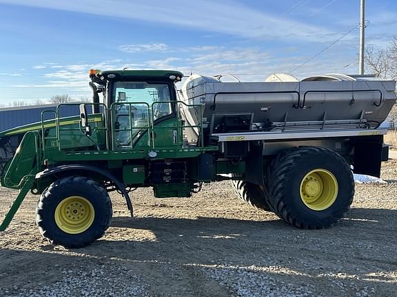 Image of John Deere F4365 equipment image 2