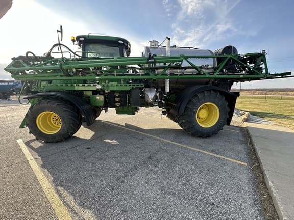 Image of John Deere F4365 equipment image 2