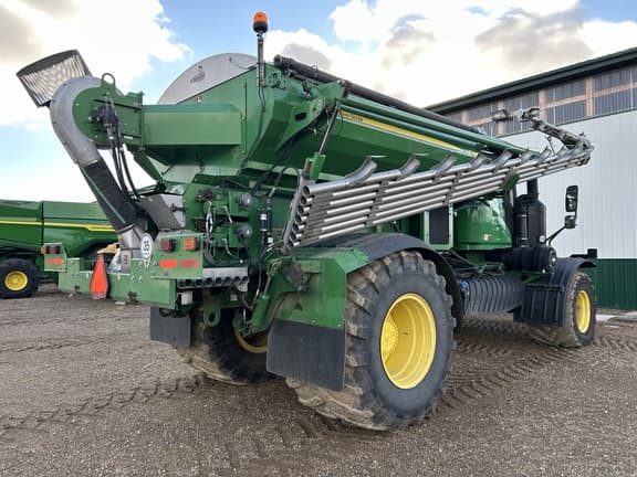 Image of John Deere F4365 equipment image 4