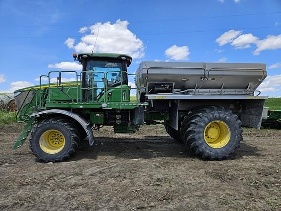 Image of John Deere F4365 equipment image 4