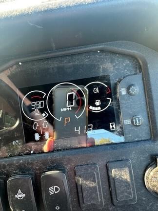 Image of John Deere XUV 825M S4 equipment image 4